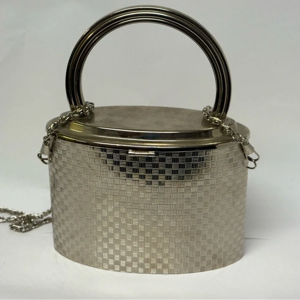 Sasha New York silver tone‎ metal Evening Bag EUC